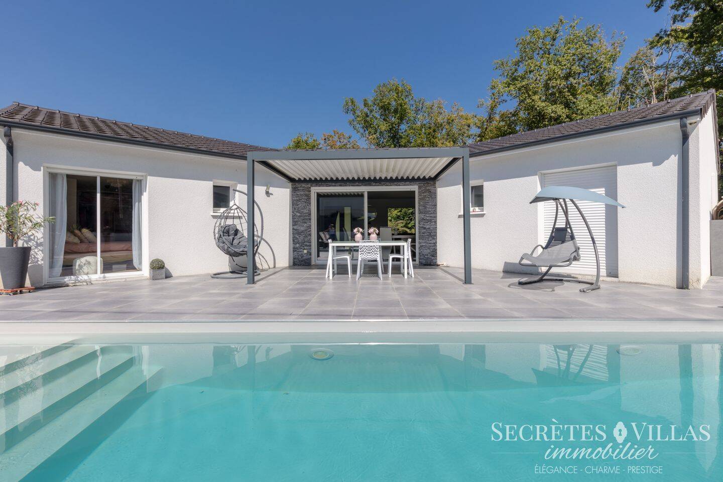 Maison 5 pièces 135 m² · à Fargues-Saint-Hilaire · 135 m² · 530 000 €