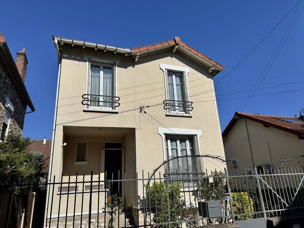 Maison 5 pièces 84 m² · à Deuil-la-Barre · 83,5 m² · 395 000 €