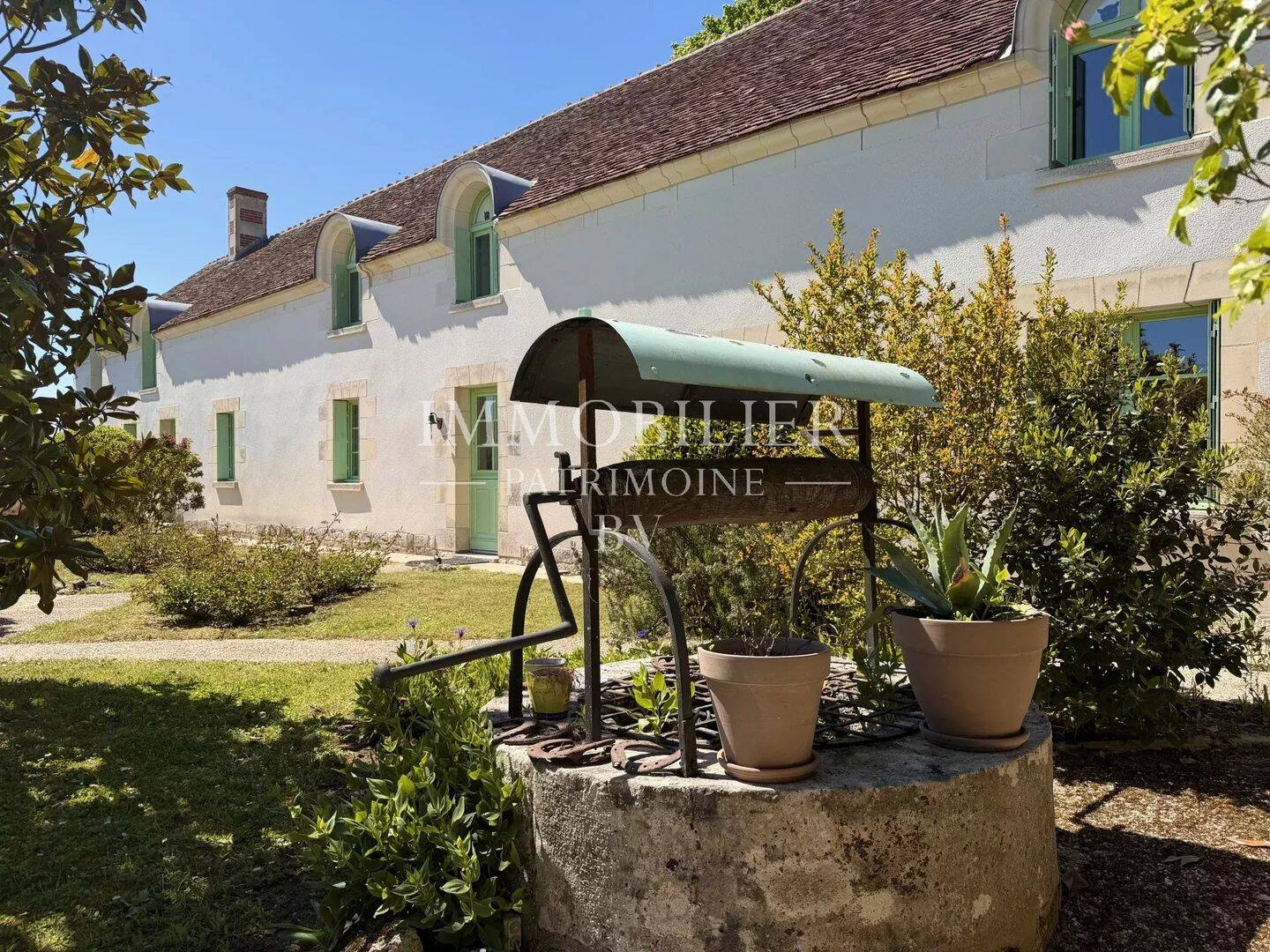 Maison 8 pièces 240 m² · à Valençay · 240 m² · 438 900 €