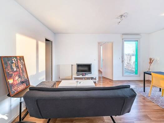 Appartement à vendre 265 500 € 4 pièces 3 chambres 81 m² Étage 1/3 Mairie Bourg Bègles 33130