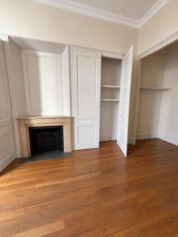 Appartement 2 pièces 63 m² · à Lyon 6ème Arrondissement · 63 m² · 885 €/mois