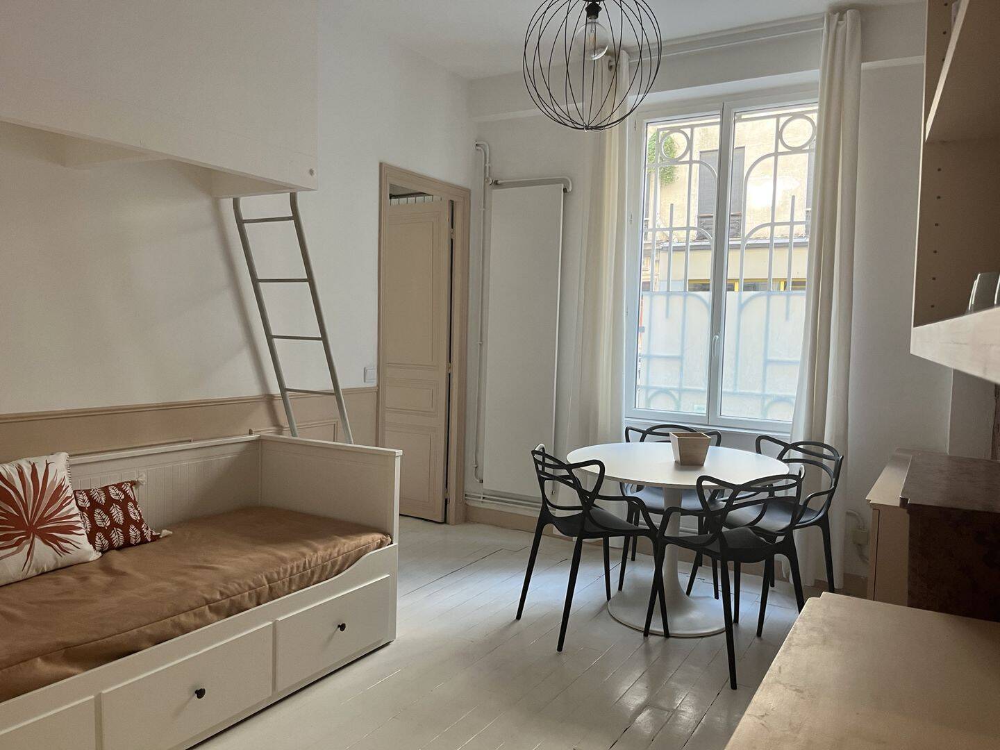 Appartement 2 pièces 39 m² · à Paris 18ème Arrondissement · 39,4 m² · 1 500 €/mois