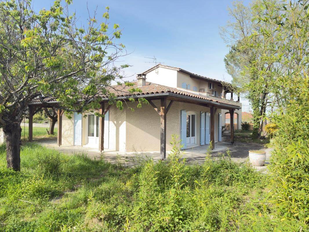 Maison 4 pièces 160 m² · à Saint-Sauveur · 160 m² · 299 900 €
