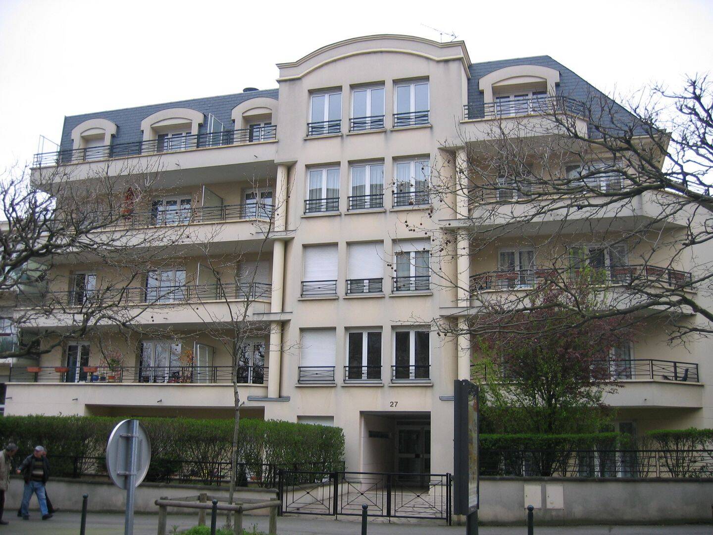 Appartement 4 pièces 84 m² · à Le Raincy · 84,4 m² · 1 300 €/mois