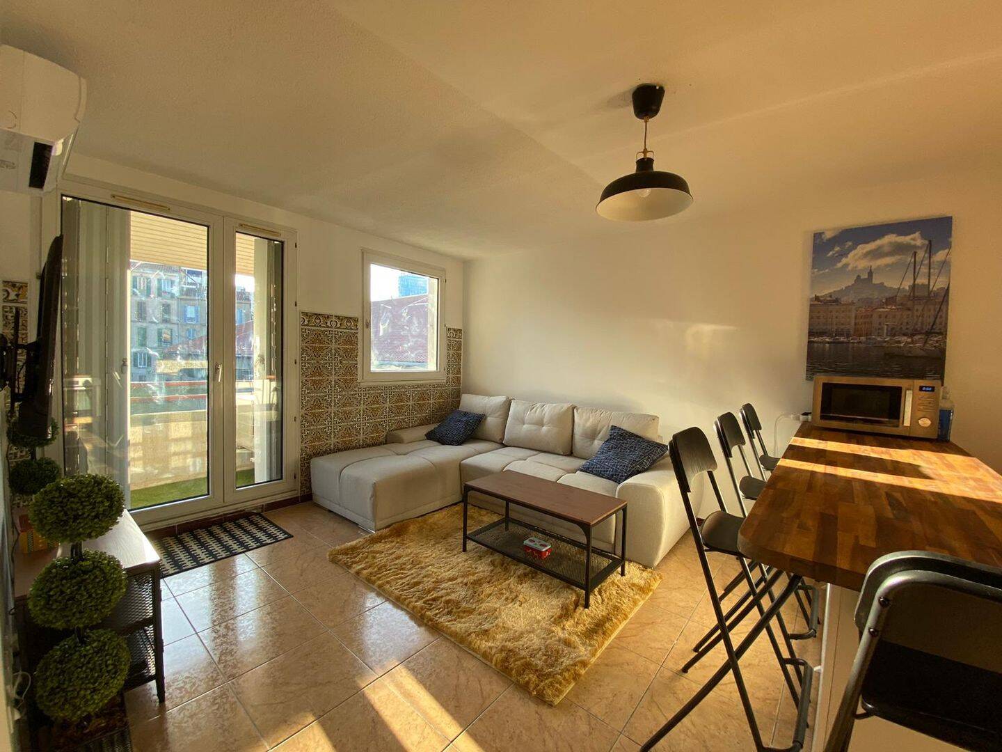 Appartement 5 pièces 90 m² · à Marseille 3ème Arrondissement · 90 m² · 500 €/mois