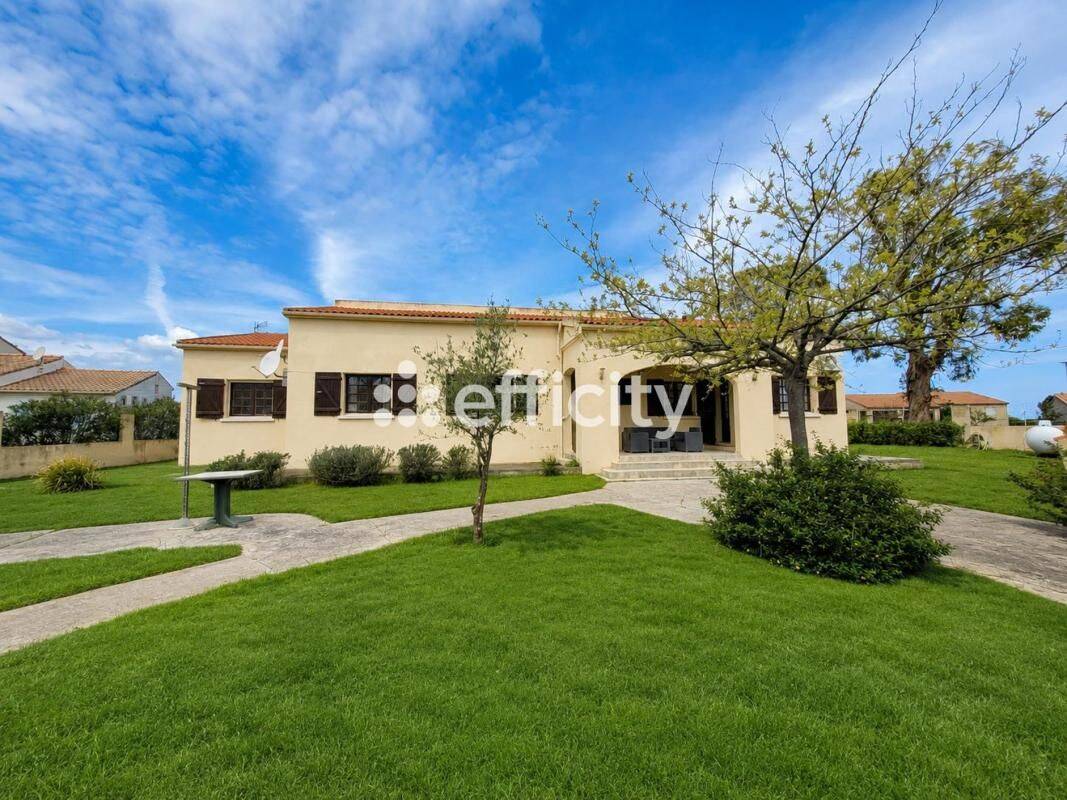 Maison 12 pièces 260 m² · à Lucciana · 260 m² · 520 000 €