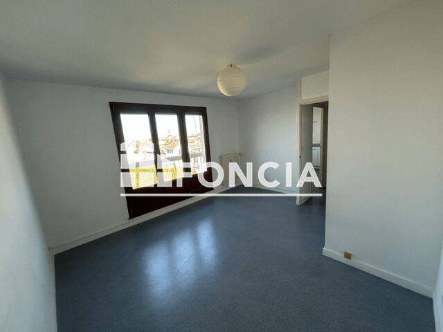 Appartement 1 pièce 31 m² · à Reims · 31 m² · 490 €