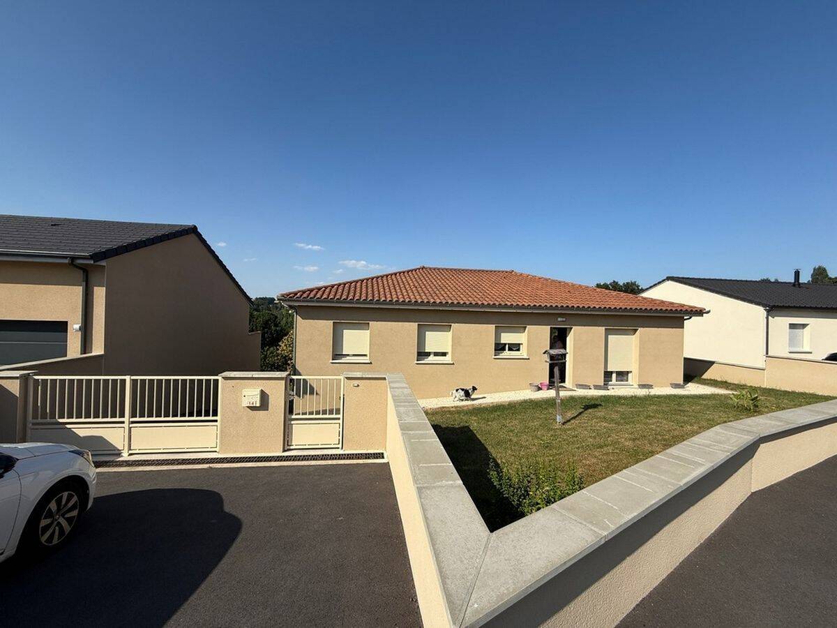 Maison 4 pièces 98 m² · à Aixe-sur-Vienne · 98,2 m² · 1 020 €