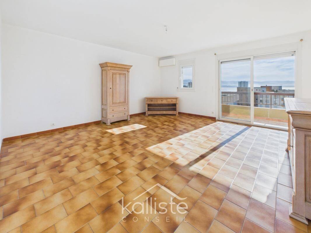 Appartement 4 pièces 100 m² · à Ajaccio · 100 m² · 300 000 €