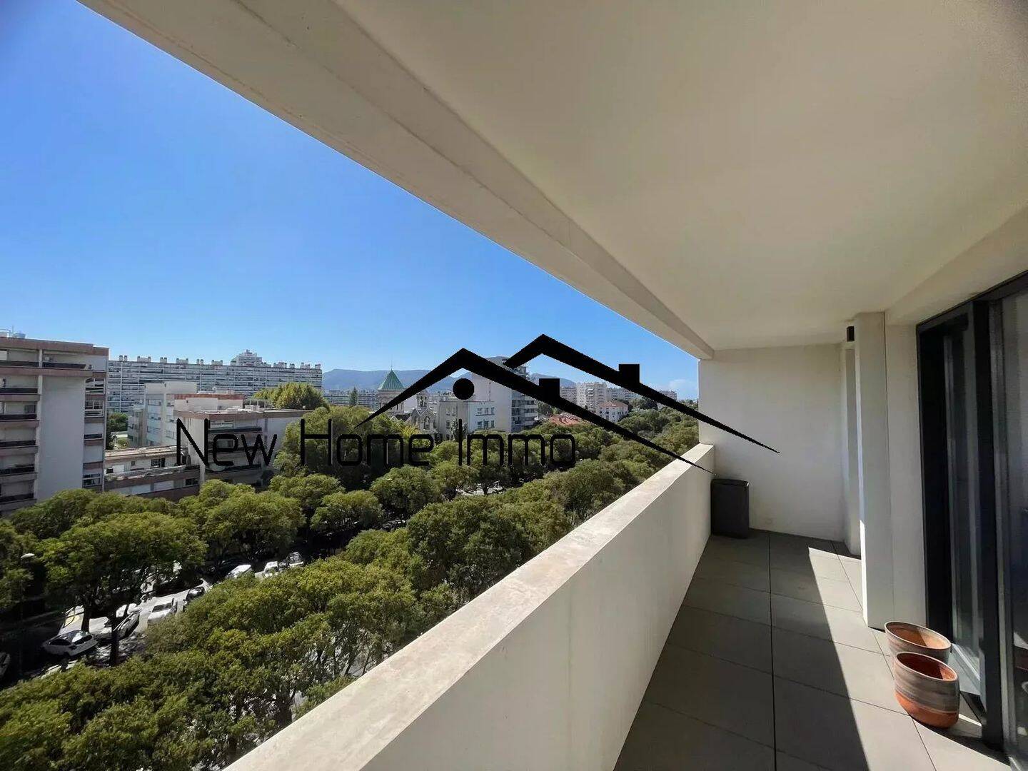 Appartement 4 pièces 97 m² · à Marseille 8ème Arrondissement · 97 m² · 2 530 €/mois