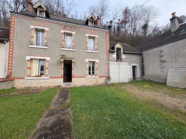 MAISON EN PIERRE A MOSNES (37)