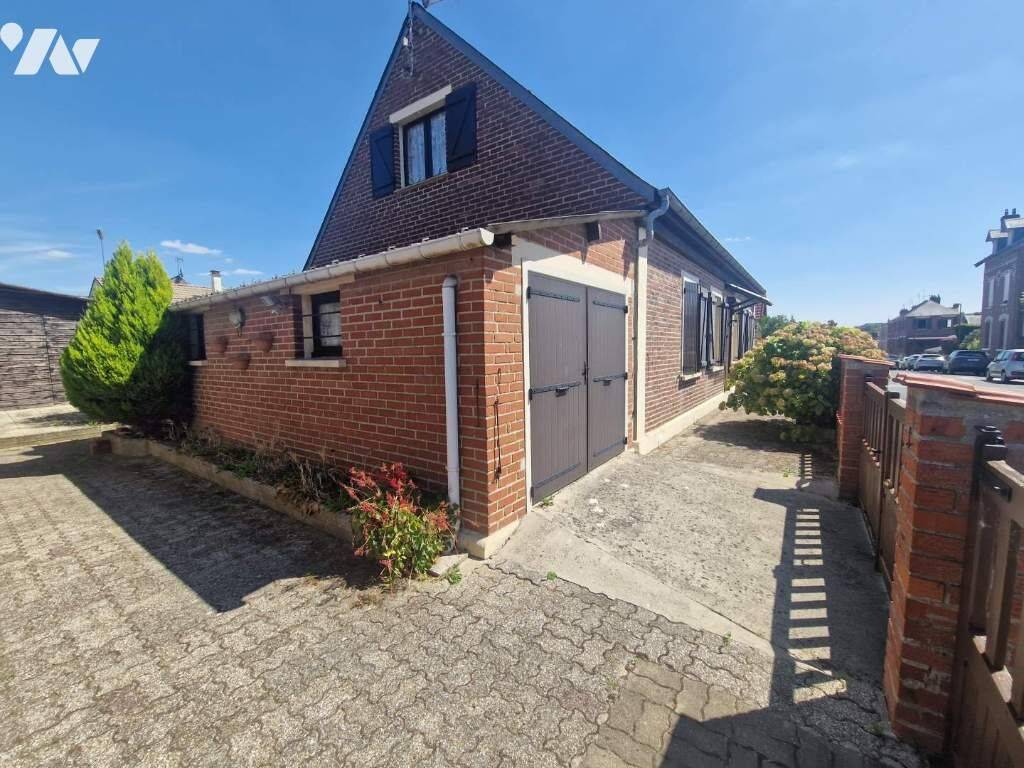 Maison 6 pièces 385 m² · à Guise · 385 m² · 152 500 €