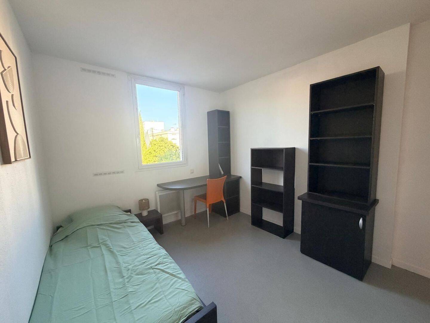 Appartement 1 pièce 18 m² · à Nîmes · 18 m² · 460 €