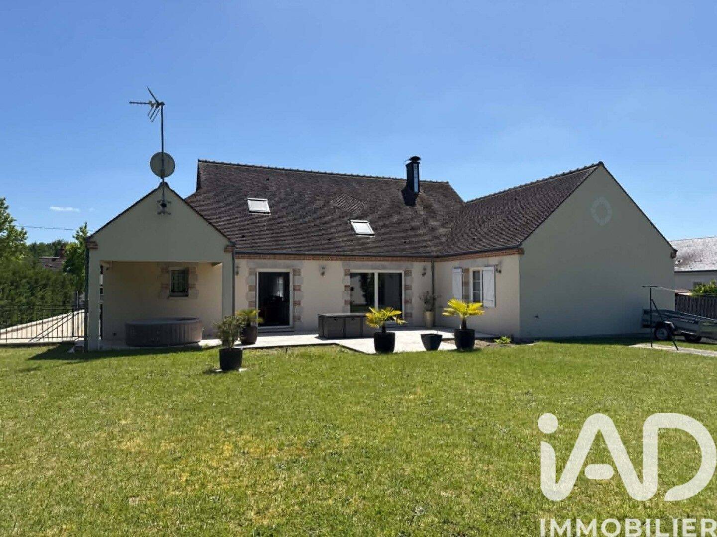 Maison 6 pièces 197 m² · à Ingré · 197 m² · 540 000 €