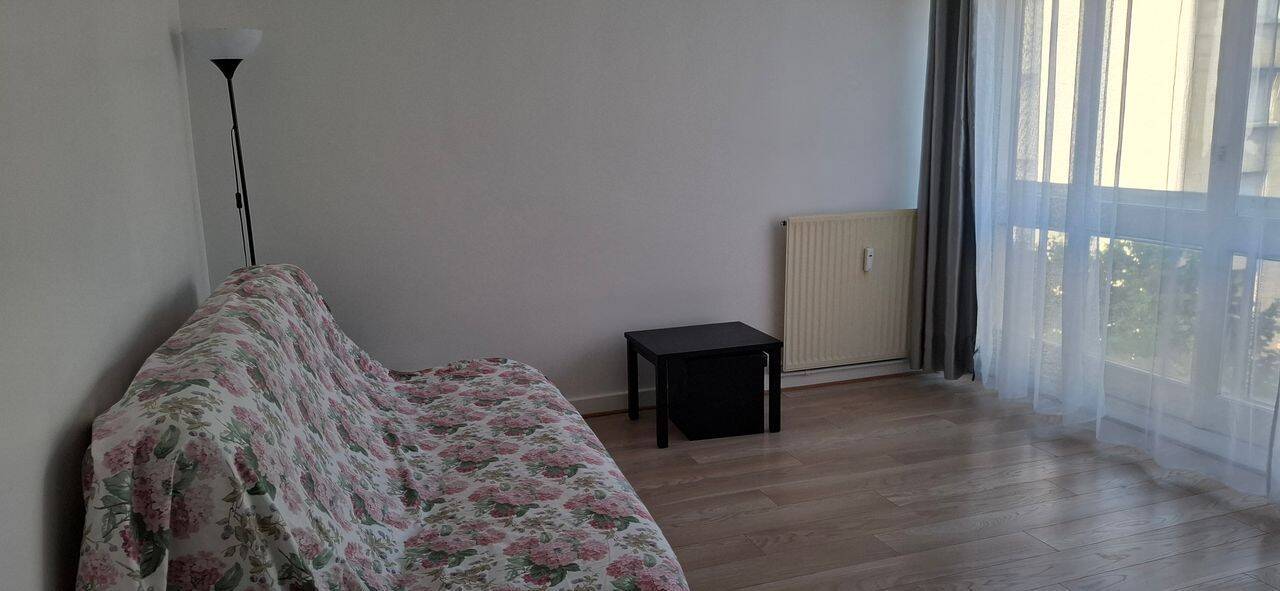 Appartement 1 pièce 32 m² · à Versailles · 32 m² · 930 €