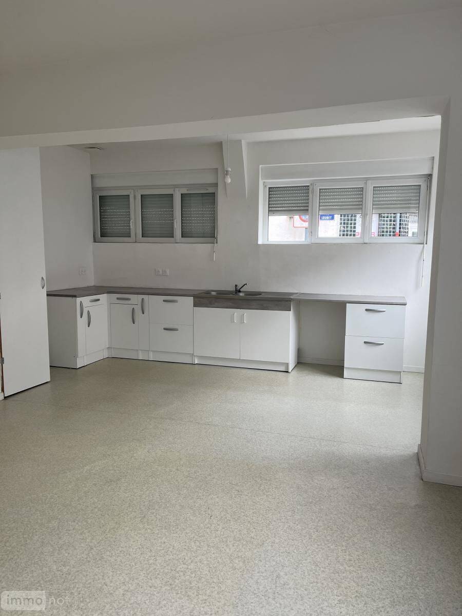 Appartement 3 pièces 69 m² · à Hénin-Beaumont · 69 m² · 600 €/mois