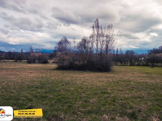 Terrain constructible à vendre 33 000 € 2 864 m² de terrain Beauchalot 31360