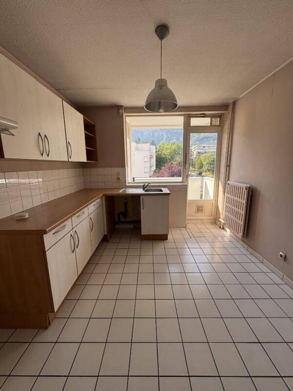 Appartement 2 pièces 52 m² · à Meylan · 52 m² · 723 €/mois