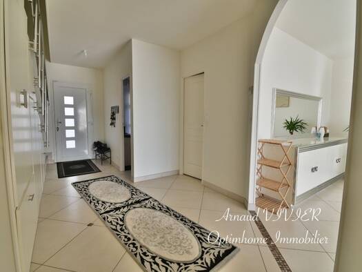 Maison à vendre 327 000 € 6 pièces 4 chambres 155 m² 550 m² de terrain Netreville Évreux 27000