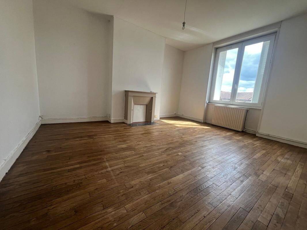 Appartement 3 pièces 72 m² · à Limoges · 72,4 m² · 550 €
