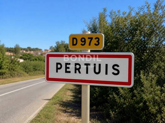 Immeuble à vendre 295 000 € 161 m² Pertuis 84120