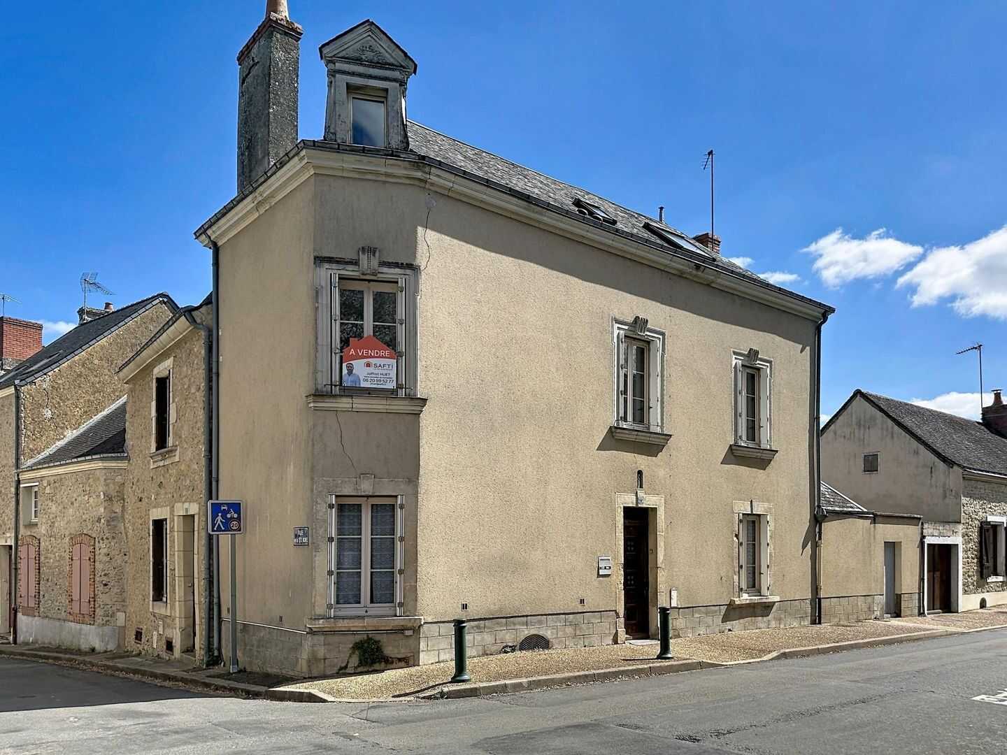 Maison 5 pièces 103 m² · à Parcé-sur-Sarthe · 103 m² · 95 900 €