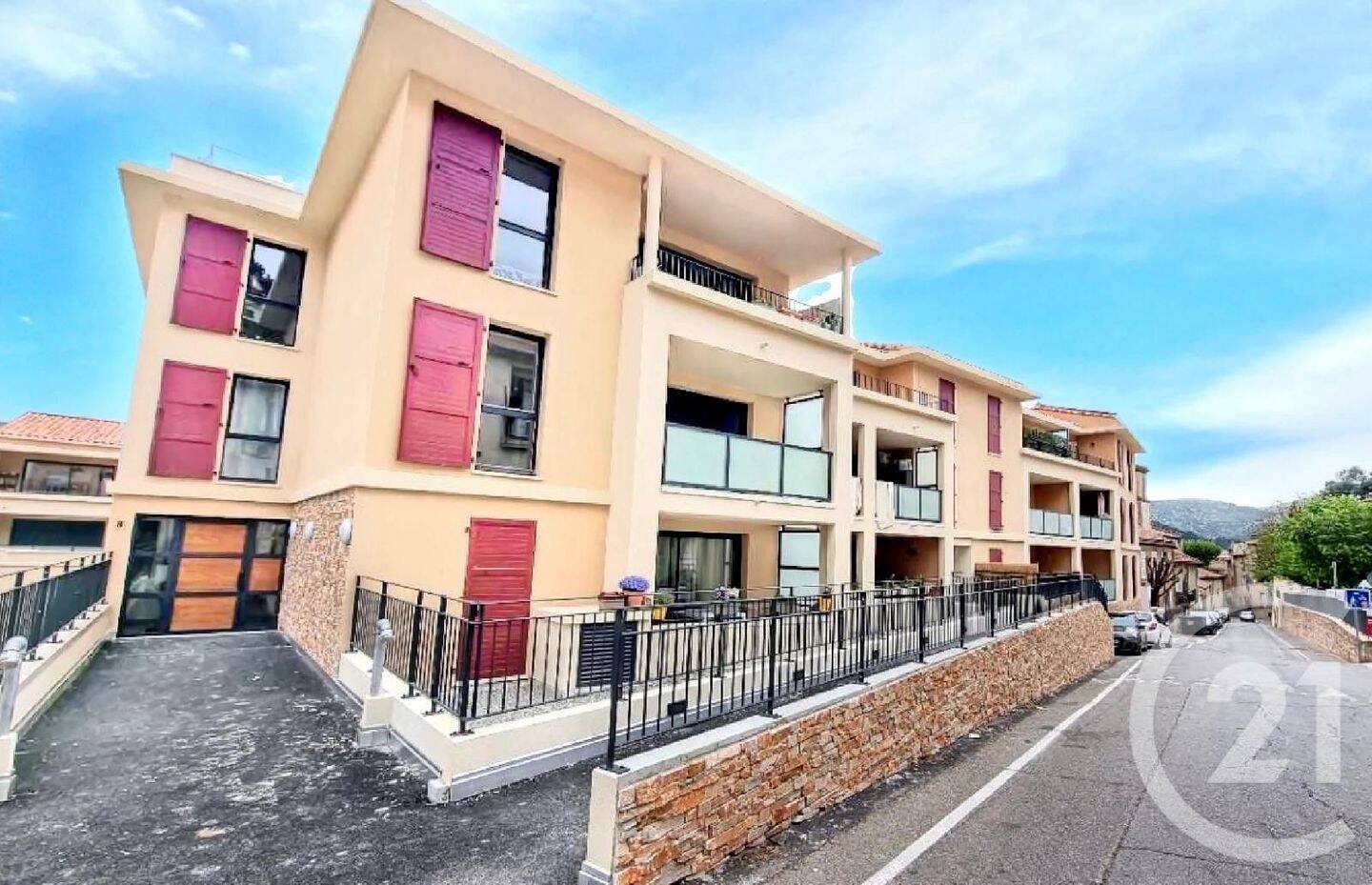 Appartement 2 pièces 39 m² · à Auriol · 38,5 m² · 641 €