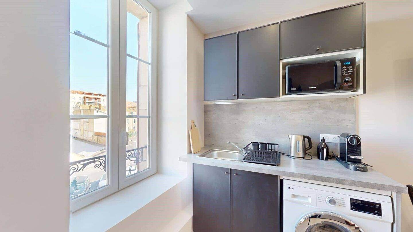 Chambre 2 - FAUCONNET - Colocation — 10