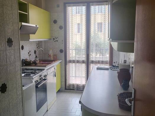 Appartement à vendre 229 000 € 4 pièces 3 chambres 83 m² Étage 2/5 Marseille 5ème arrondissement 13005