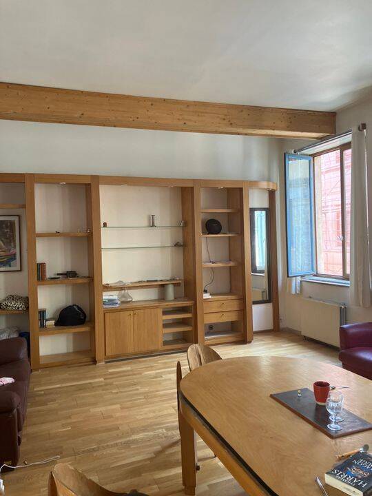 Appartement 4 pièces 82 m² · à Lyon 1er Arrondissement · 82 m² · 1 360 €