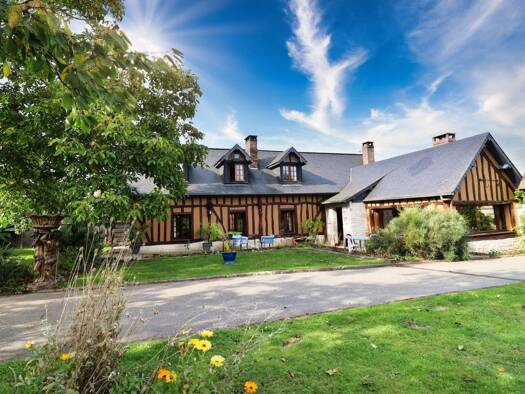 Maison à vendre 398 000 € 6 pièces 4 chambres 180 m² 2 748 m² de terrain Arelaune-en-Seine 76940