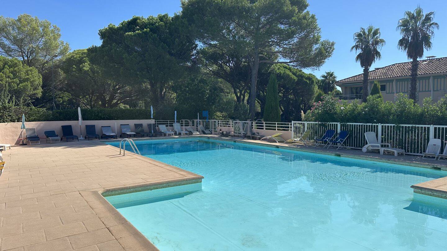 Appartement 2 pièces 55 m² · à Saint-Raphaël · 55 m² · 1 010 €/mois