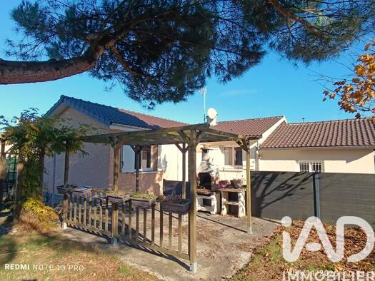 Maison de plain-pied à vendre 165 000 € 6 pièces 5 chambres 101 m² 1 499 m² de terrain Saint-Remy-en-Bouzemont-Saint-Genest-et-Isson 51290