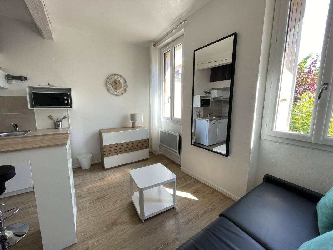 Appartement 1 pièce 17 m² · à Toulouse · 17 m² · 558 €