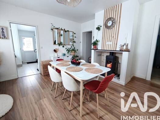 Maison à vendre 175 000 € 4 pièces 3 chambres 76 m² 2 259 m² de terrain Remaugies 80500