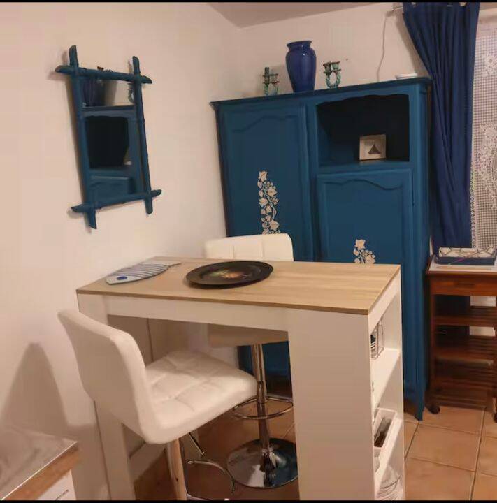 Appartement 1 pièce 15 m² · à Saint-Palais-sur-Mer · 15 m² · 450 €/mois