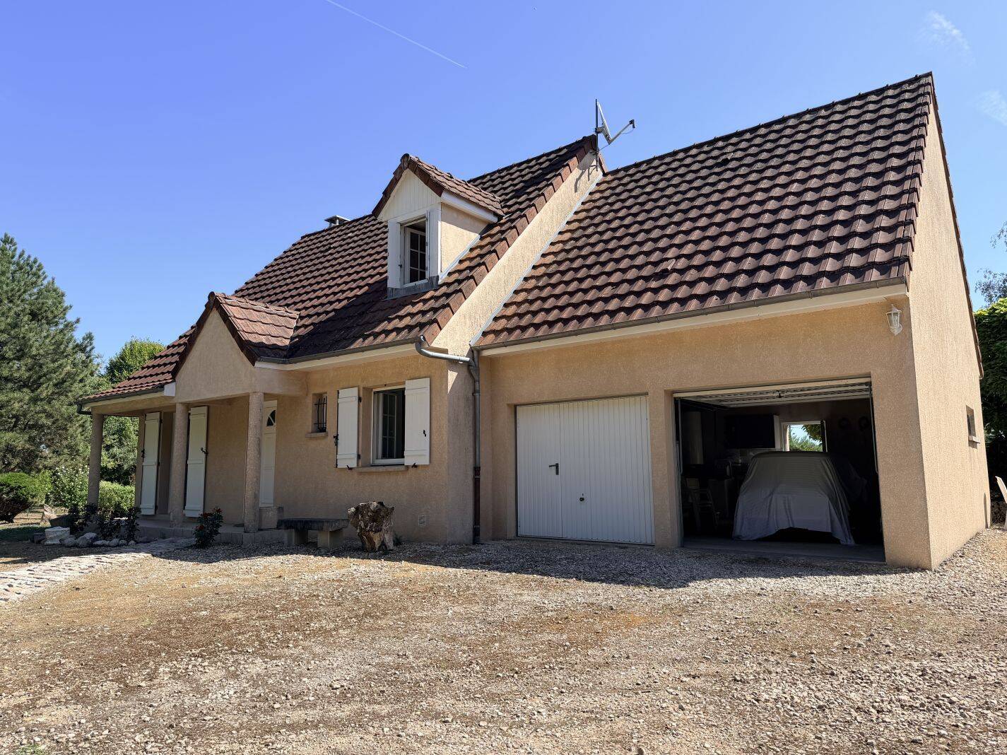 Maison 6 pièces 101 m² · à Saint-Christophe-en-Bresse · 101 m² · 254 000 €