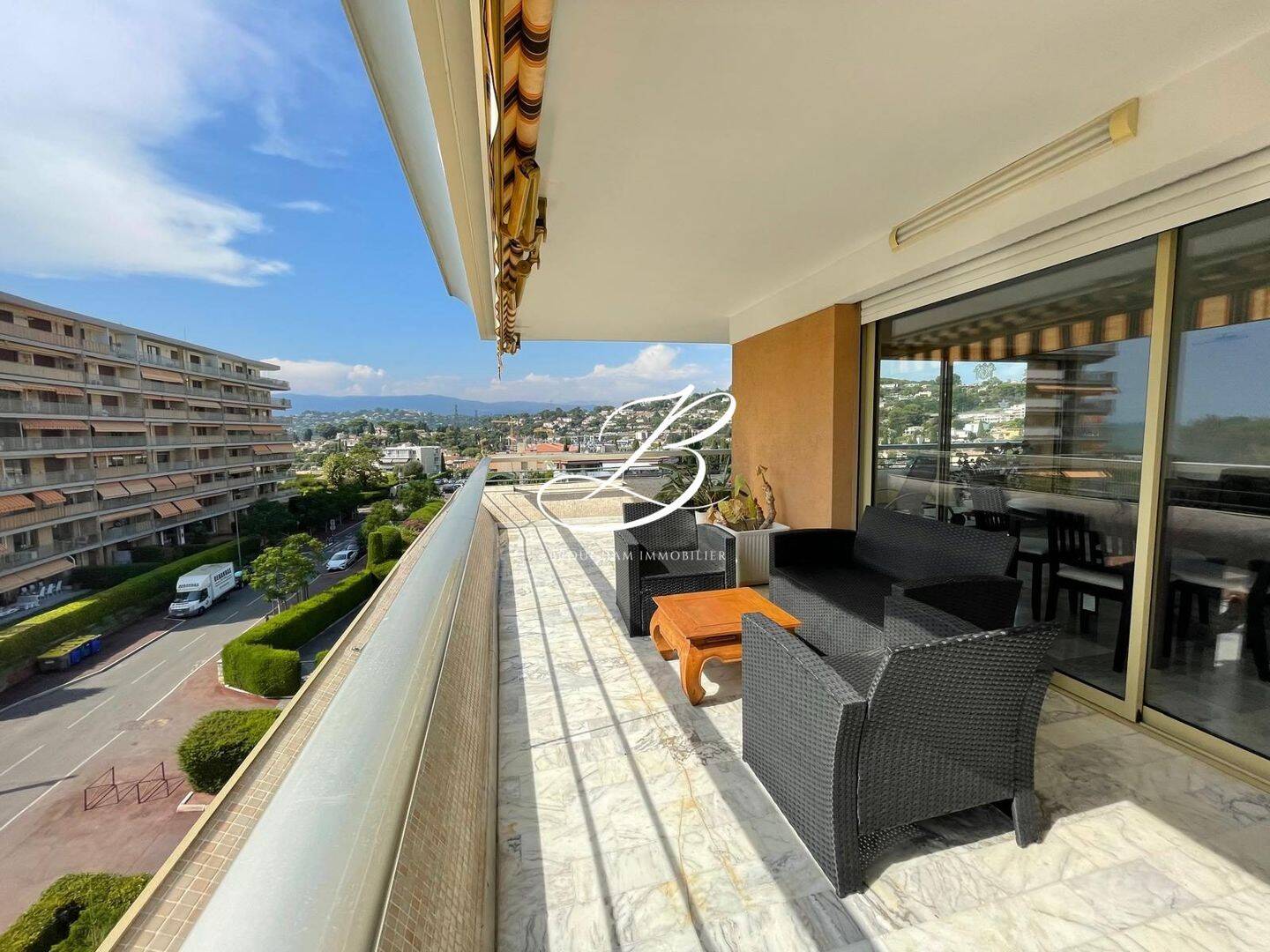 Appartement 2 pièces 59 m² · à Le Cannet · 59 m² · 2 100 €