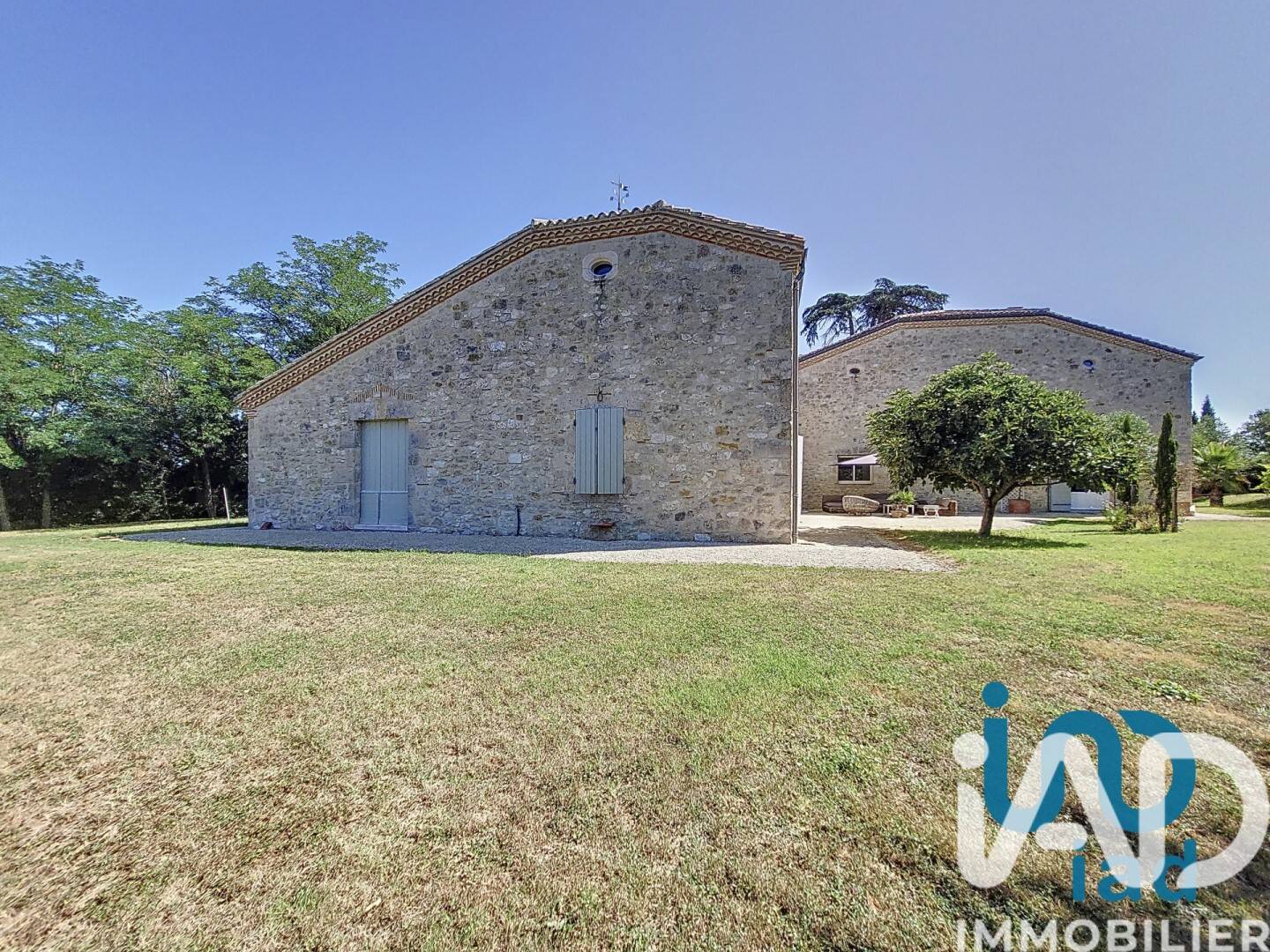 Maison 11 pièces 760 m² · à Lectoure · 760 m² · 620 000 €