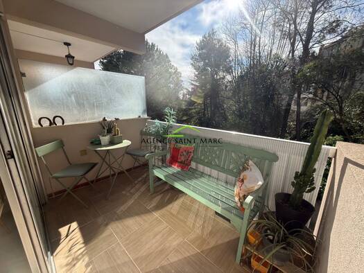 Appartement à vendre 250 000 € 3 pièces 2 chambres 70 m² 3ème étage Grasse 06130