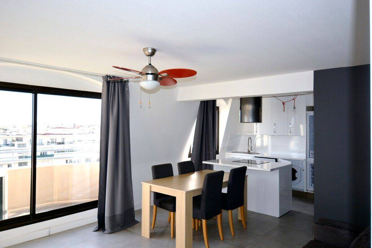 Appartement 2 pièces 43 m² · à Nice · 43,2 m² · 1 008 €