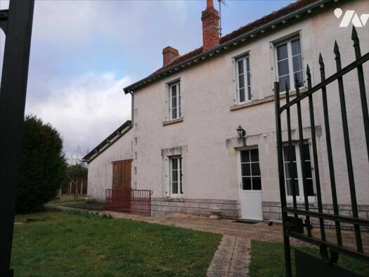 Maison à vendre 89 250 € 4 pièces 2 chambres 505 m² de terrain Buxeuil 37160