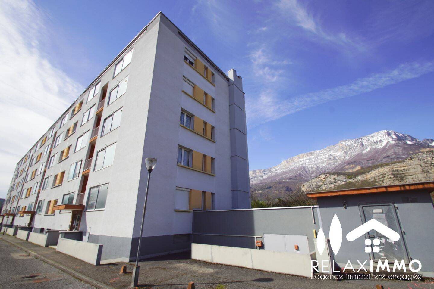 Appartement 3 pièces 70 m² · à Le Pont-de-Claix · 69,6 m² · 109 500 €