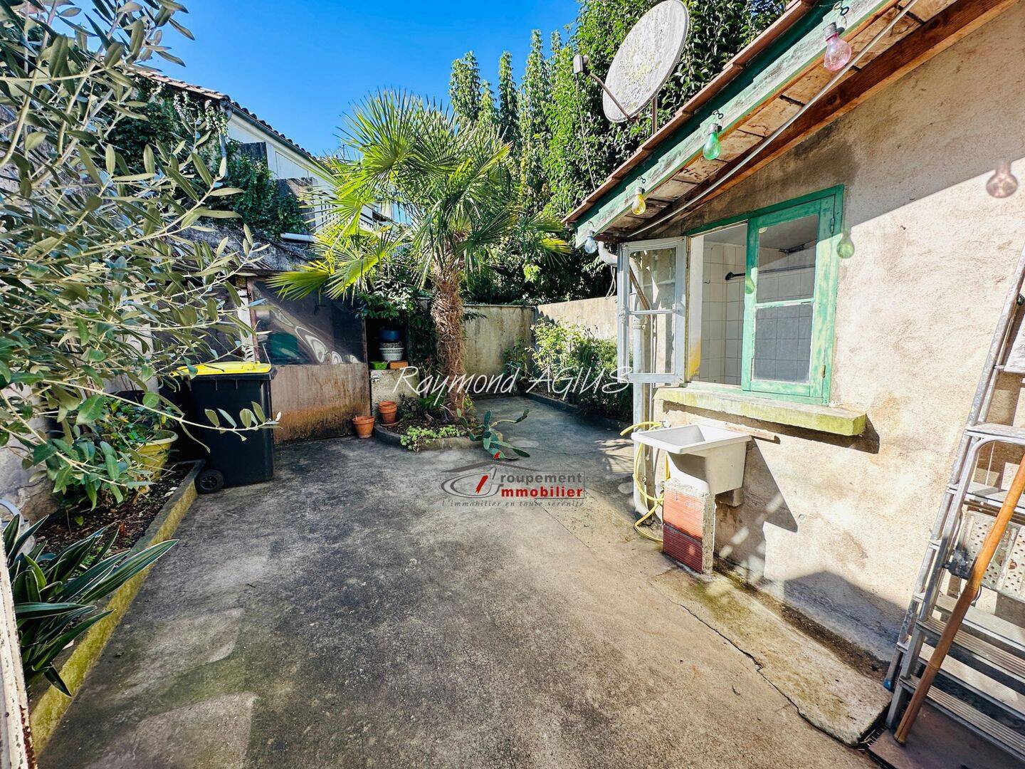 Maison 6 pièces 130 m² · à Sainte-Foy-la-Grande · 130 m² · 79 900 €