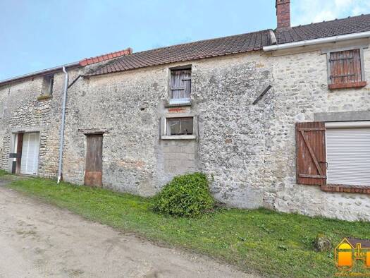 Parking à vendre 25 000 € 44 m² Méréville 91660