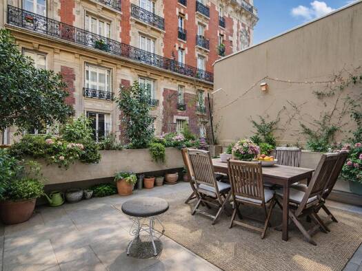 Appartement à vendre 498 000 € 2 pièces 1 chambre 50 m² Étage 2/7 Clignancourt-Jules Joffrin Paris 18ème arrondissement 75018