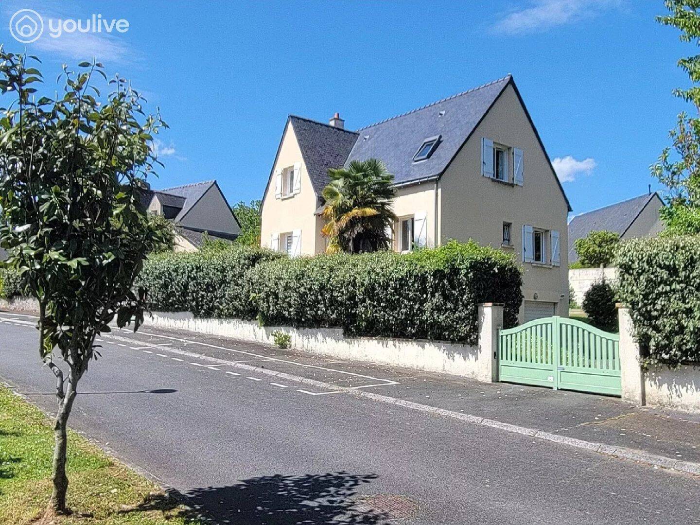 Maison 7 pièces 171 m² · à Montreuil-Juigné · 171 m² · 499 000 €