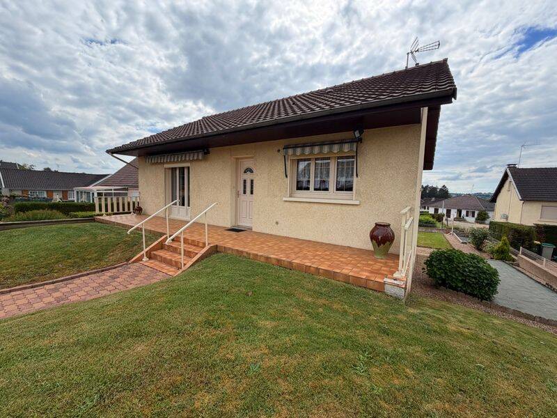 Maison 6 pièces 100 m² · à Gueugnon · 100 m² · 140 000 €