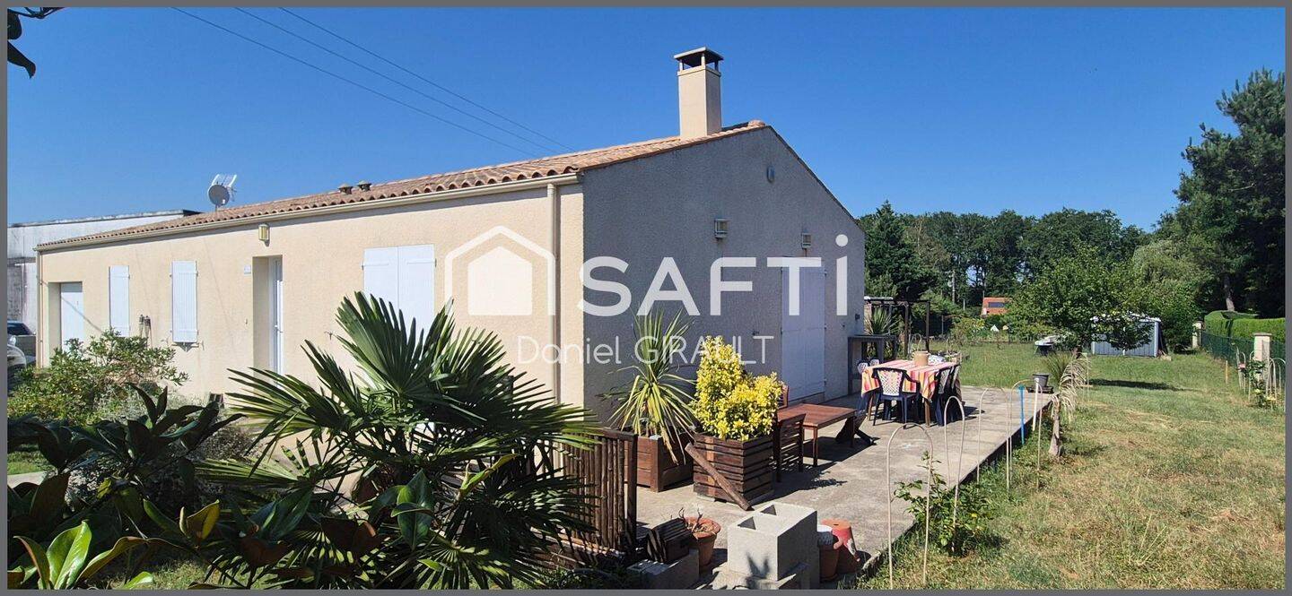 Maison 4 pièces 95 m² · à Saint-André-de-Lidon · 95 m² · 252 600 €
