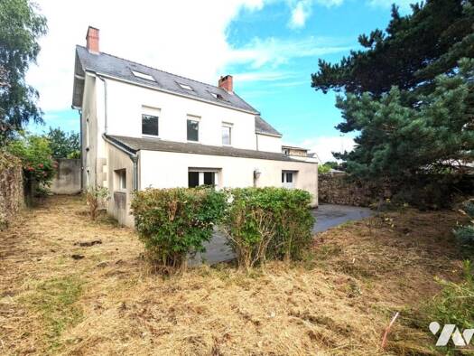 Maison à vendre 408 230 € 6 pièces 4 chambres 339 m² de terrain Nantes 44100